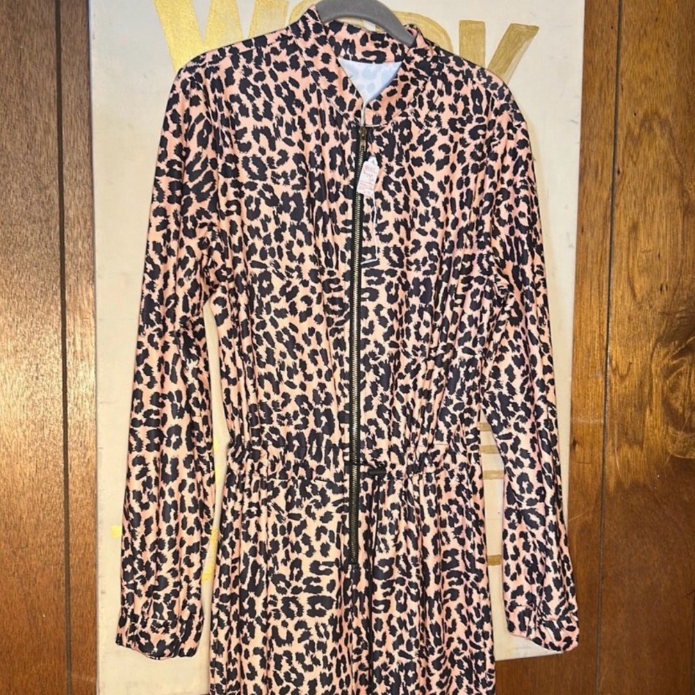 Leopard Print Zip-Up Jumpsuit